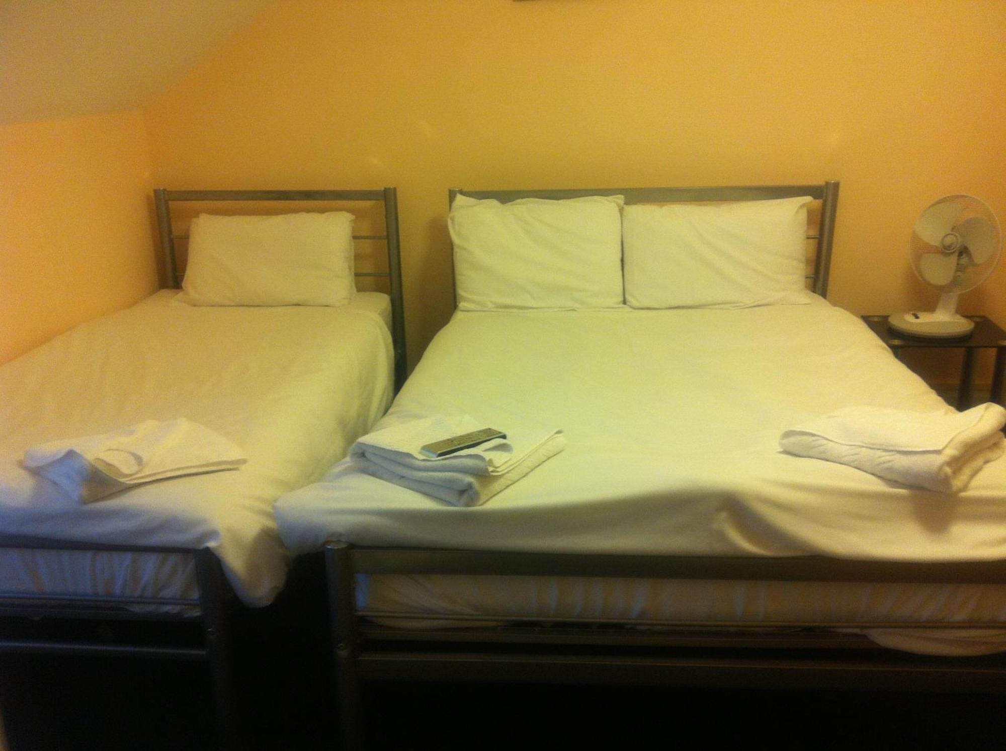 London Olympus Hotel Экстерьер фото