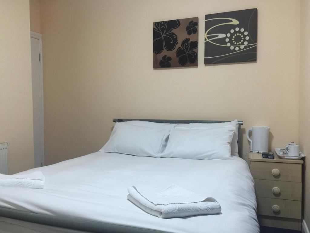 London Olympus Hotel Экстерьер фото